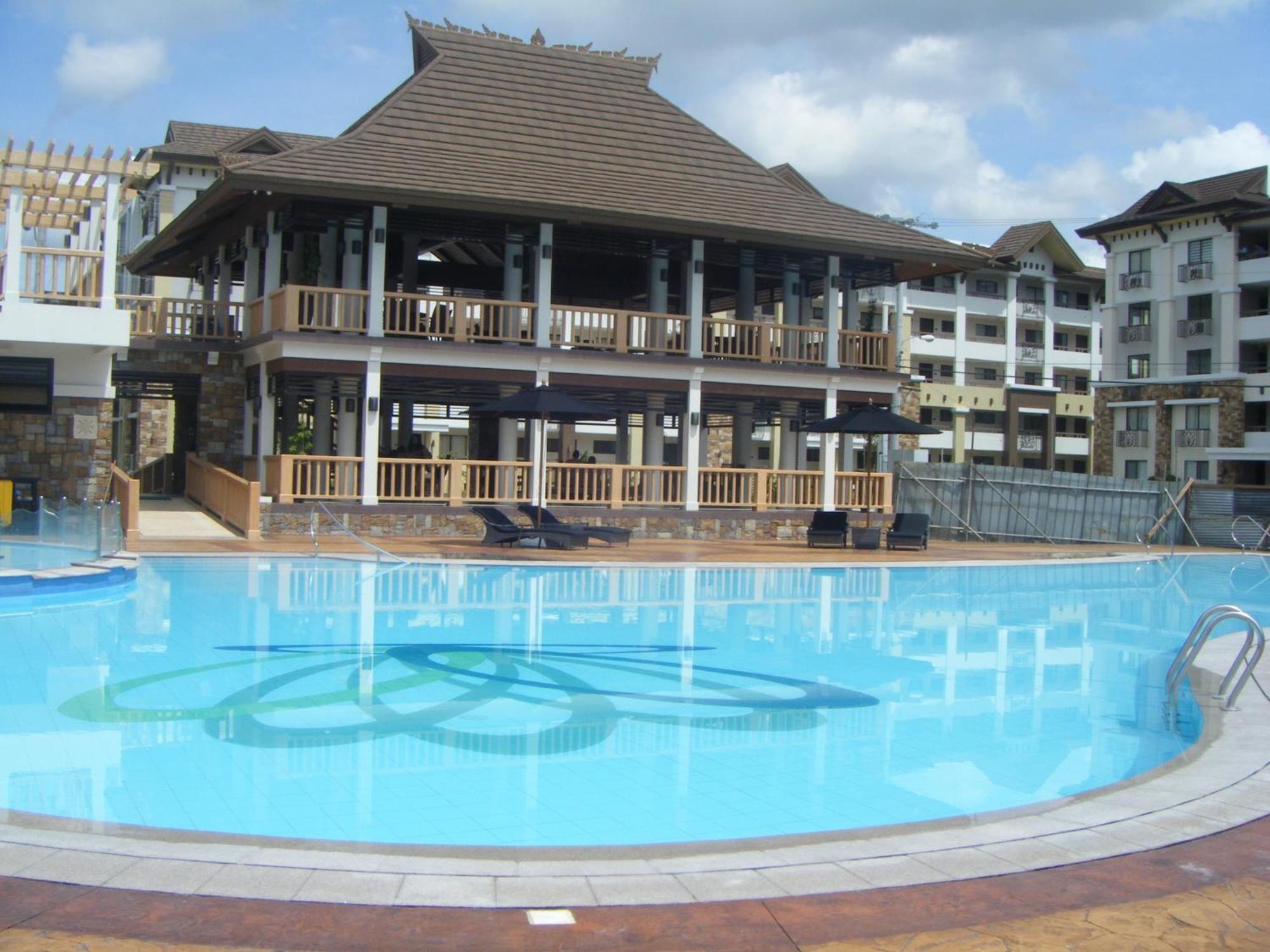 The Oasis Davao Condotel Екстер'єр фото