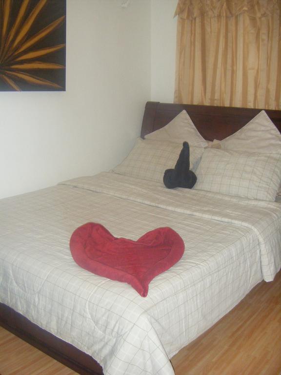 The Oasis Davao Condotel Екстер'єр фото