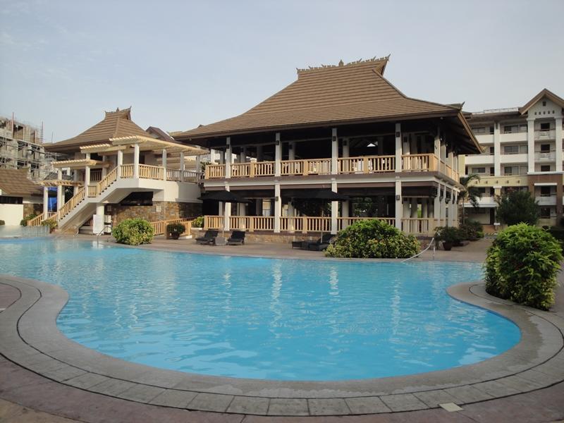 The Oasis Davao Condotel Екстер'єр фото